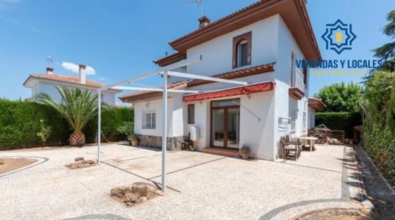 Granada - Albolote - 333m2