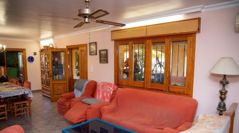 Аликанте - Benimarfull - 4500m2