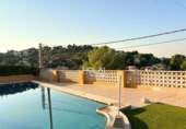 Chalet independiente con terreno en venta en la España, Chiva, ref: TR349719 foto
