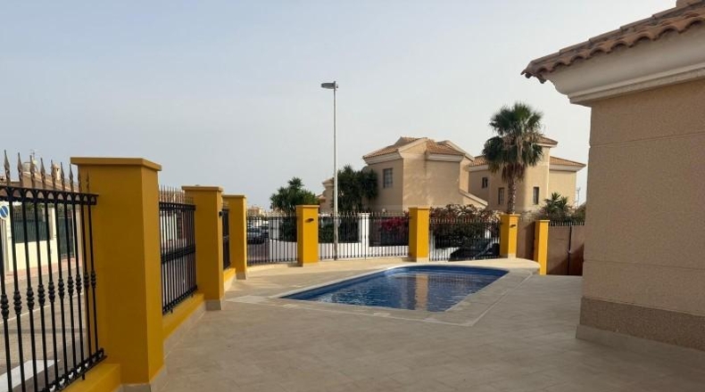 Almería - San Juan de los Terreros - 253m2
