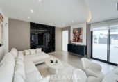 Chalet independiente con terreno en venta en la España, Los Montesinos, ref: TR179955 foto