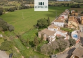 Chalet independiente con terreno en venta en la España, Palafrugell, ref: TR400178 foto