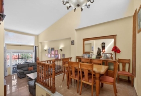 Алаурин-де-ла-Торре 700&nbsp;м²