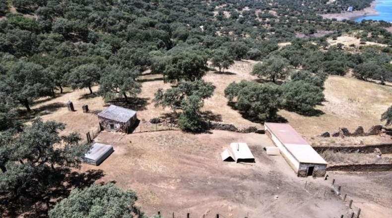 Sevilla - Cazalla de la Sierra - 550000m2