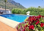 Chalet independiente con terreno en venta en la España, Dénia, ref: TR354419 foto