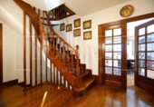 Chalet independiente con terreno en venta en la España, Irún, ref: TR399803 foto