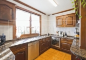 Chalet independiente con terreno en venta en la España, Irún, ref: TR399803 foto