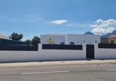 Xalet independent amb terreny en venda a la España, la Nucia, ref.: TR398255 foto