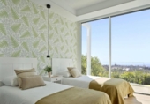 Chalet independiente con terreno en venta en la España, Marbella, ref: TR168525 foto
