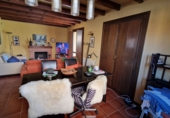 Chalet independiente con terreno en venta en Valverde de la Virgen ref: TR396146 foto