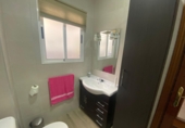 Chalet adosado con terreno en venta en Morón de la Frontera ref: TR414251 foto
