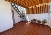 Chalet adosado con terreno en venta en Morón de la Frontera ref: TR414251 foto