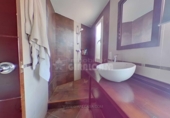 Chalet independiente con terreno en venta en Carmona ref: TR414266 foto