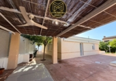 Chalet independiente con terreno en venta en La Guardia de Jaén ref: TR414282 foto