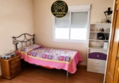 Chalet independiente con terreno en venta en Jaén ref: TR414284 foto