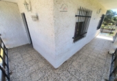 Chalet independiente con terreno en venta en Calvarrasa de Abajo ref: TR414307 foto