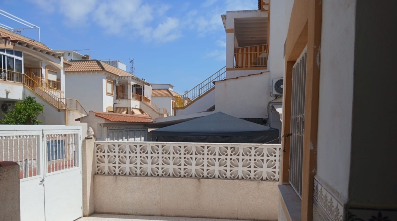 Аликанте - Torrevieja - 65m2