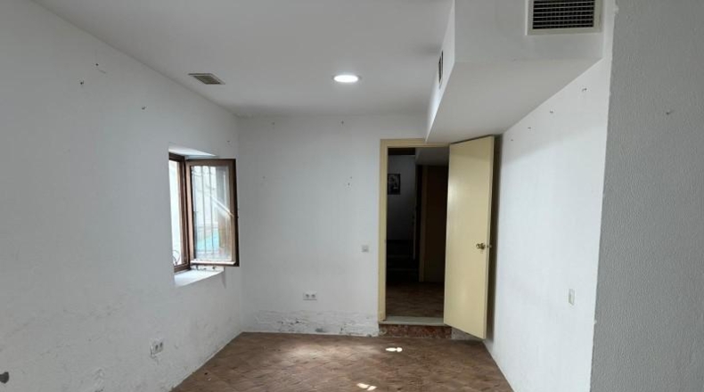 Cadiz - Paterna de Rivera - 361m2