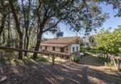 Chalet independiente con terreno en venta en la España, Güéjar Sierra, ref: TR414327 foto