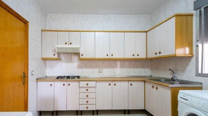 Мурсия - Abarán - 611m2