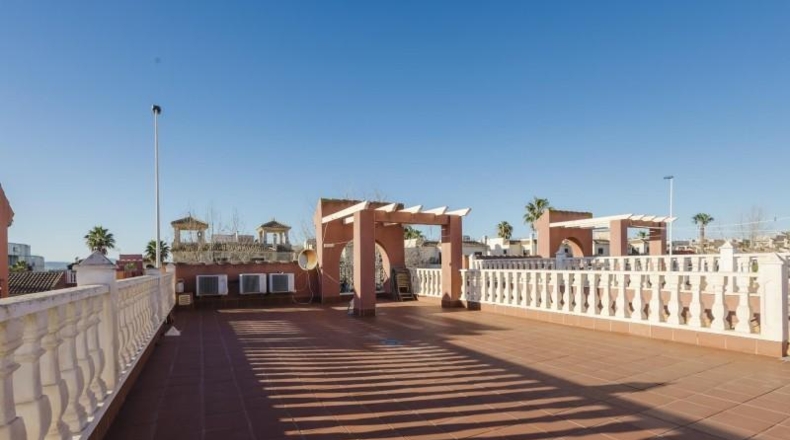 Аликанте - Torrevieja - 90m2