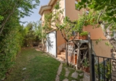 Chalet independiente con terreno en venta en la España, Ogíjares, ref: TR398940 foto