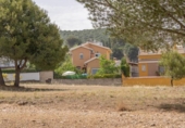 Chalet independiente con terreno en venta en la España, Ogíjares, ref: TR398940 foto