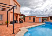 Chalet independiente con terreno en venta en la España, Gandia, ref: TR414340 foto