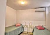 Chalet independiente con terreno en venta en la España, Gandia, ref: TR414340 foto