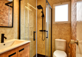 Chalet independiente con terreno en venta en la España, Gandia, ref: TR414340 foto
