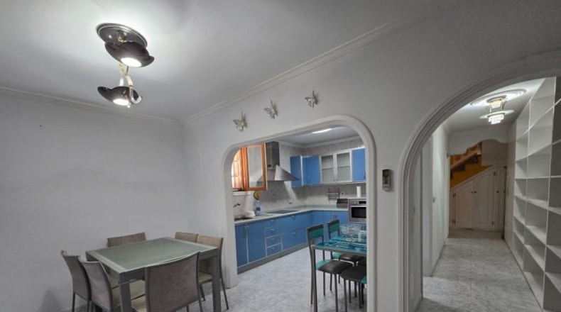 Лас-Пальмас - San Bartolomé de Tirajana - 80m2