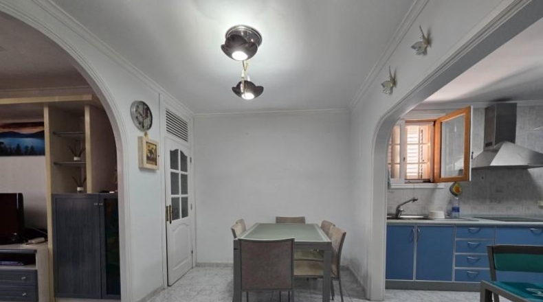 Лас-Пальмас - San Bartolomé de Tirajana - 80m2