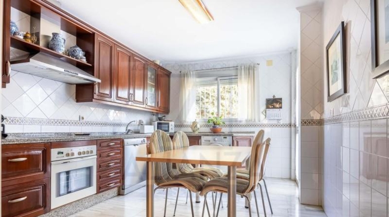 Sevilla - Valencina de la Concepción - 345m2