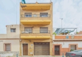 Casa de pueblo en venta en la España, Sevilla, ref: TR381363 foto
