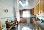 Chalet independiente con terreno en venta en la España, Vallirana, ref: TR150089 foto