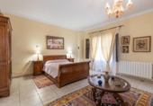 Chalet independiente con terreno en venta en la España, Motril, ref: TR364657 foto