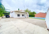 Chalet independiente con terreno en venta en la Pobla Tornesa ref: TR415686 foto