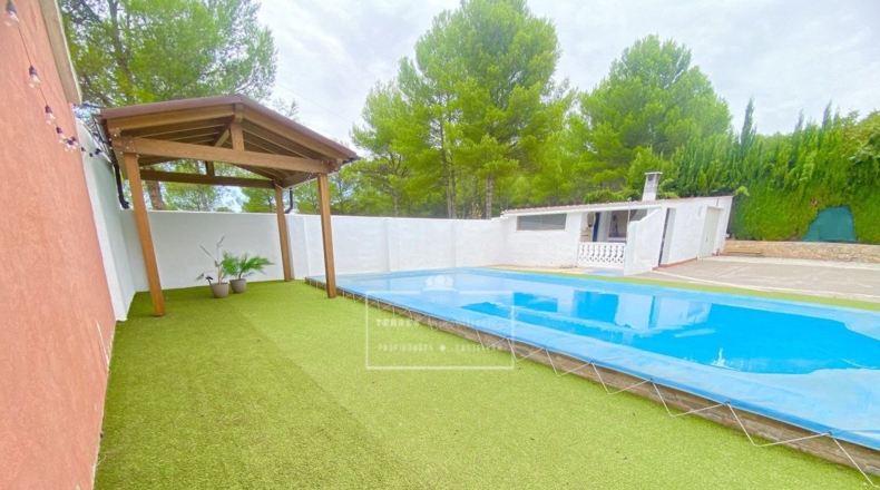 Castellon - la Pobla Tornesa - 910m2