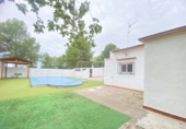 Chalet independiente con terreno en venta en la Pobla Tornesa ref: TR415686 foto
