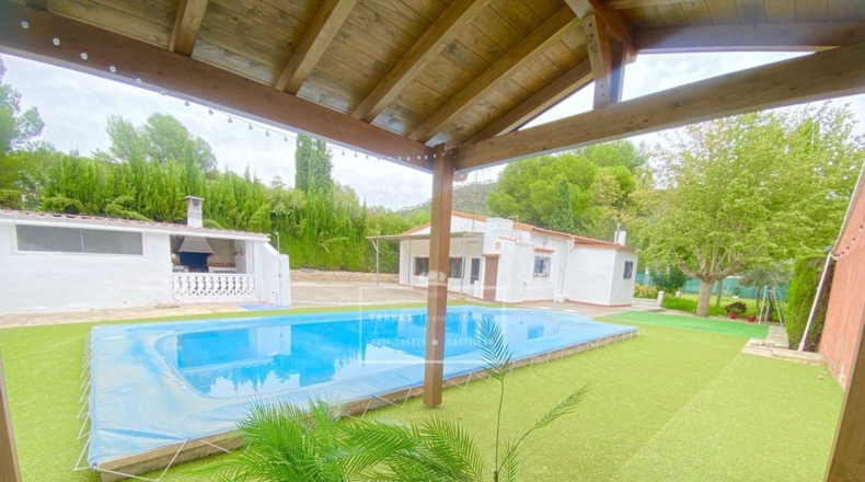 Castellon - la Pobla Tornesa - 910m2