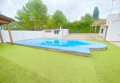Chalet independiente con terreno en venta en la Pobla Tornesa ref: TR415686 foto