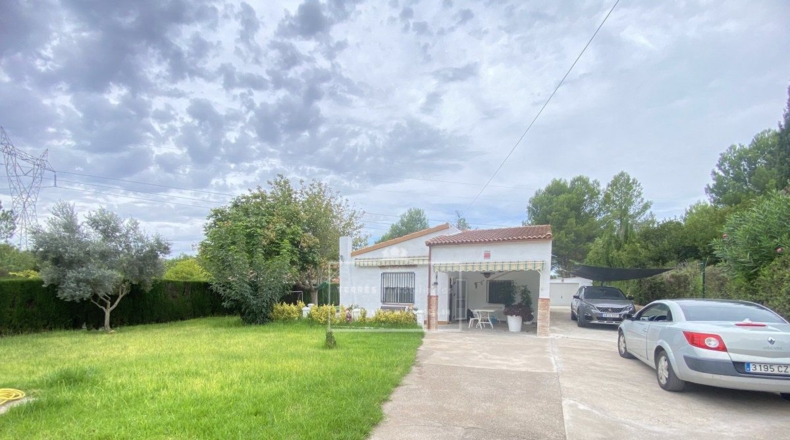 Castellon - la Pobla Tornesa - 910m2