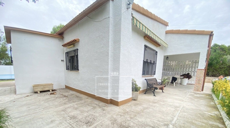 Castellon - la Pobla Tornesa - 910m2