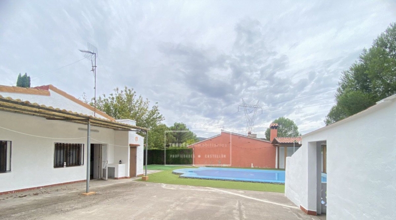 Castellon - la Pobla Tornesa - 910m2