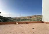 Casa de pueblo en venta en Loja ref: TR415690 foto