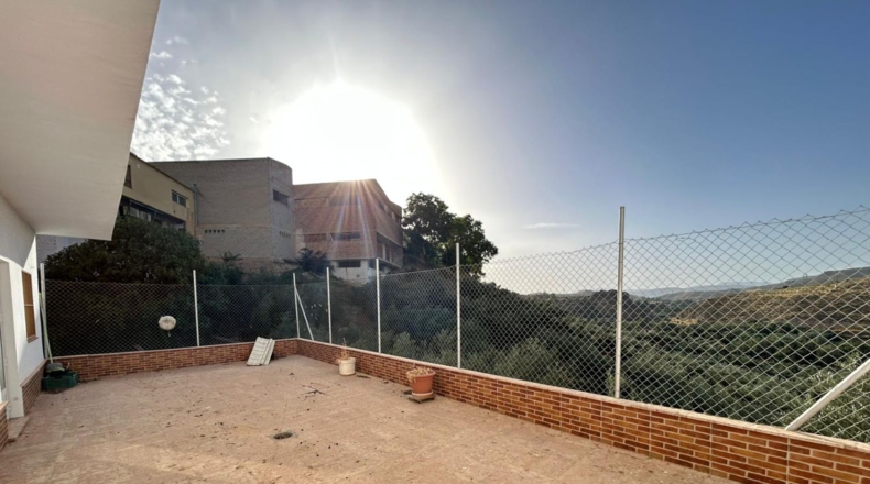 Granada - Loja - 432m2
