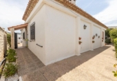 Chalet independiente con terreno en venta en la España, Motril, ref: TR364657 foto