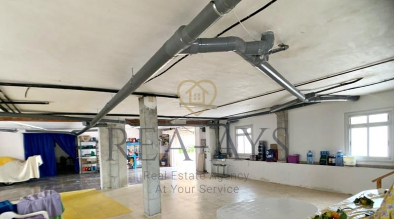 Barcelona - Vallirana - 1650m2