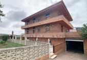 Chalet independiente con terreno en venta en la España, Vallirana, ref: TR144126 foto