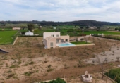Country house with land for sale on España, Sineu, ref: TR401395 photo